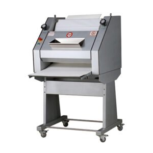 Professional baguette moulder machine with 730mm belt width for commercial bakery use