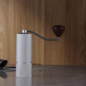 JF-005 manual coffee grinder with aluminum alloy body and stainless steel burr grinding system